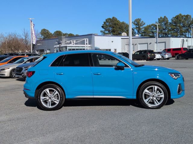 Used 2023 Audi Q3 2.0T Premium image 2