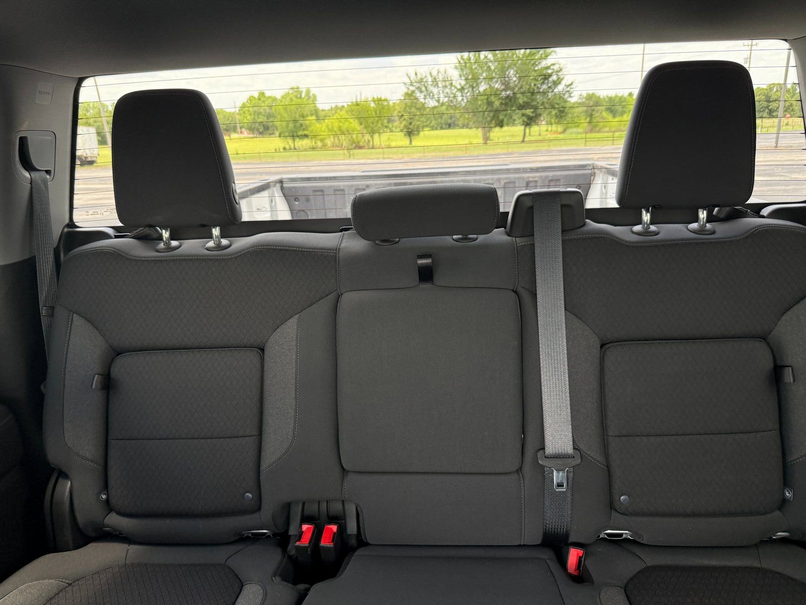 Used 2021 Chevrolet Silverado 1500 LT Trail Boss w/ LPO, Dark Essentials Package image 21