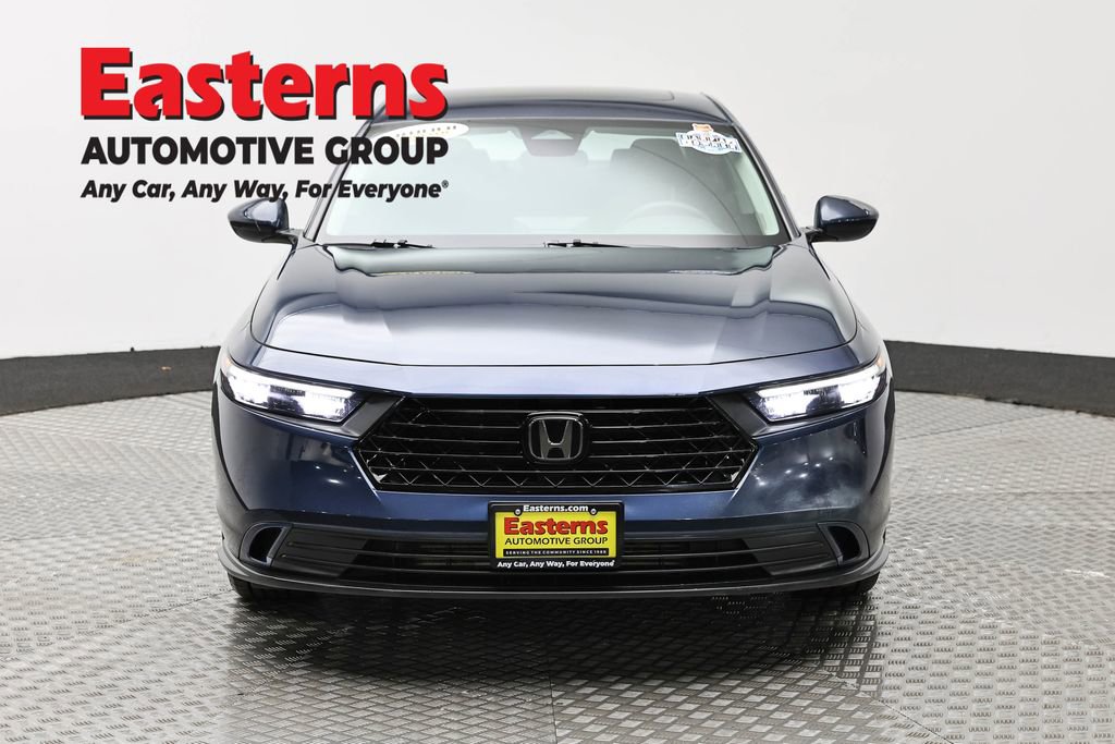 Used 2024 Honda Accord EX image 2