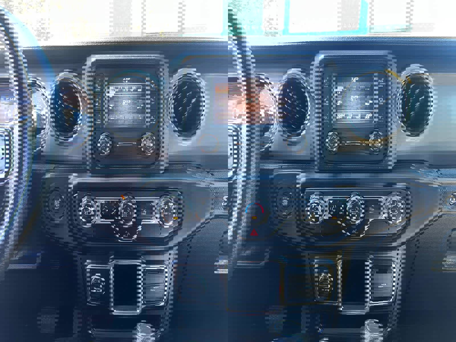 Used 2021 Jeep Gladiator Sport w/ Trailer Tow Package image 23