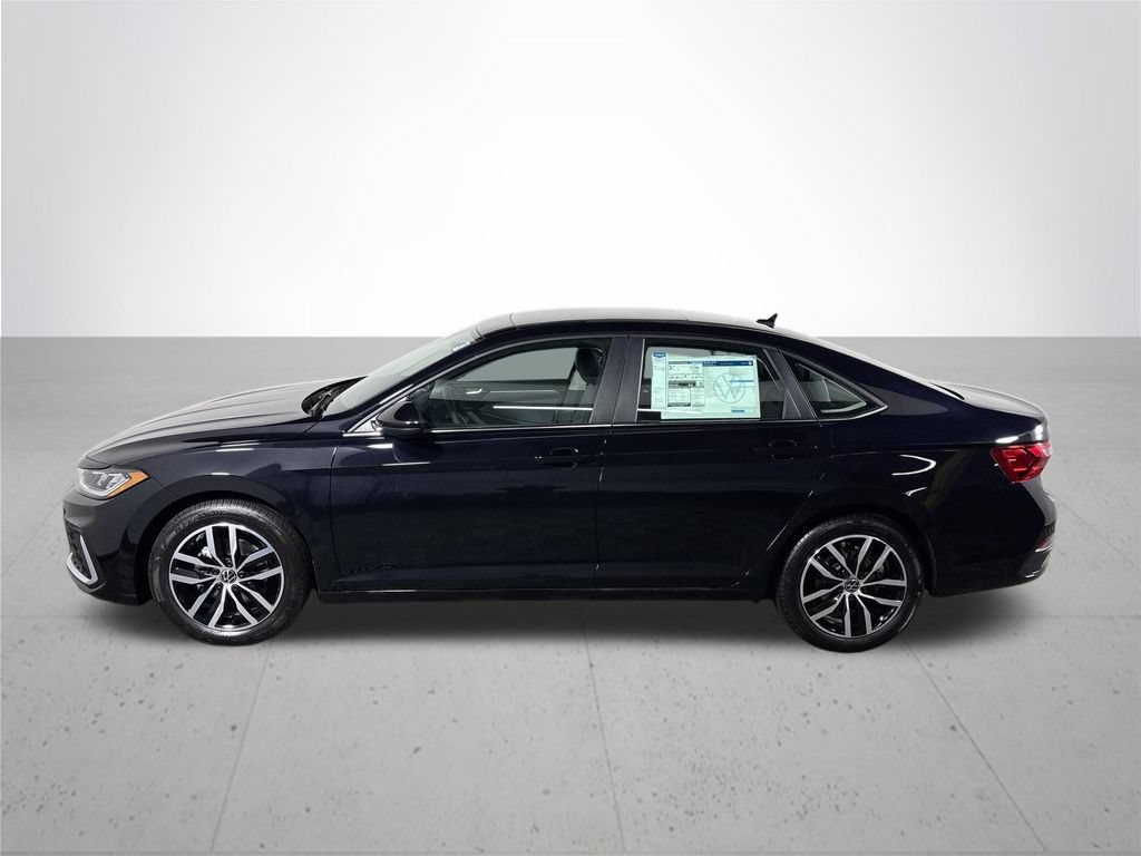 New 2026 Volkswagen Jetta SE image 9