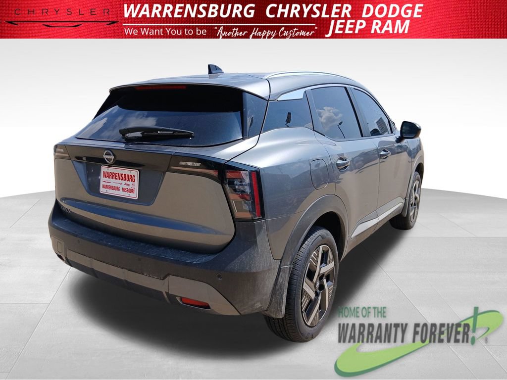 Used 2026 Nissan Kicks SV FWD image 4