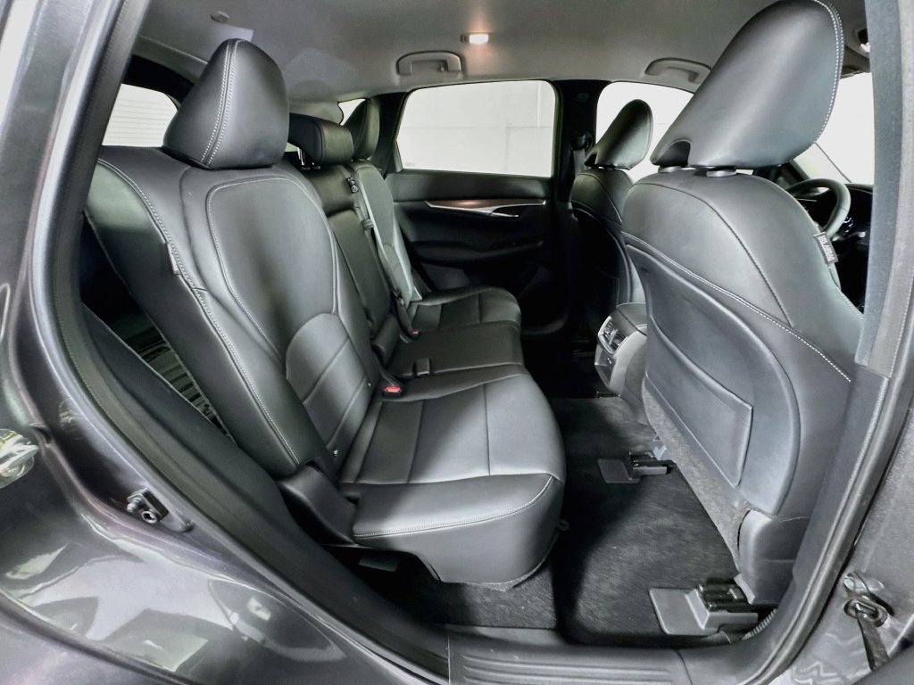 Certified 2023 INFINITI QX50 Pure AWD/4WD image 36