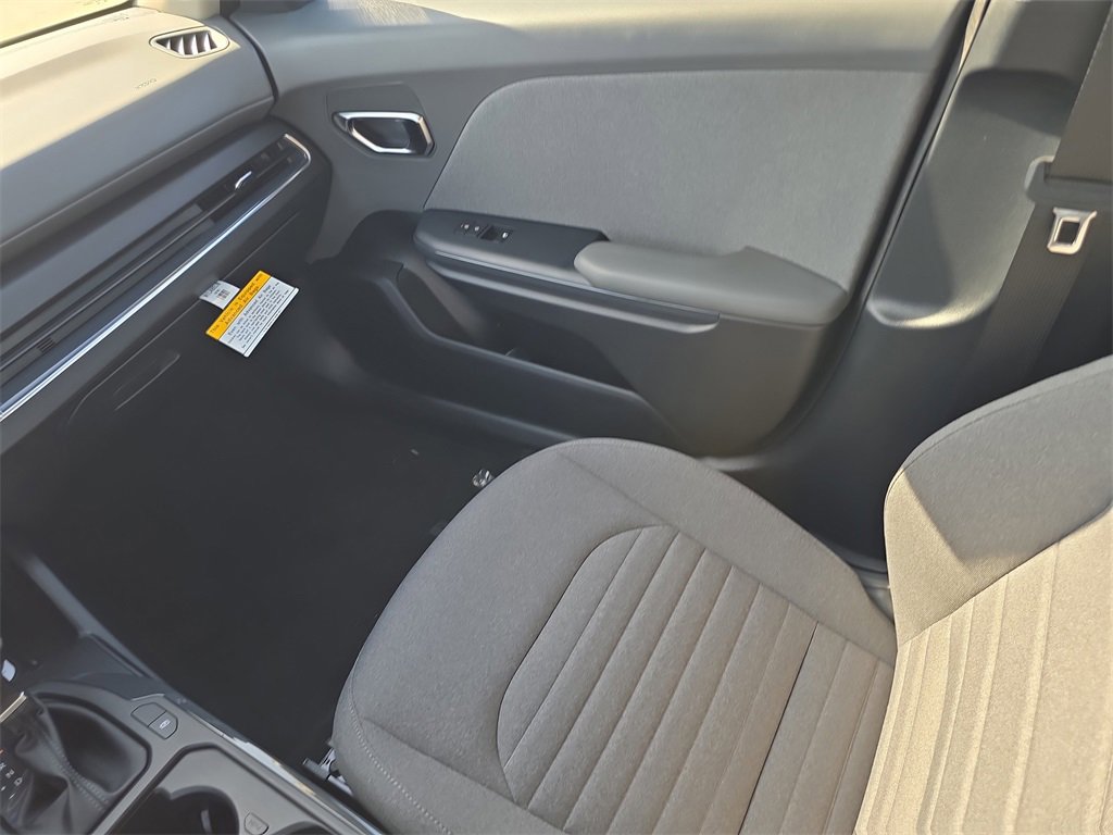 New 2025 Kia K4 EX image 15