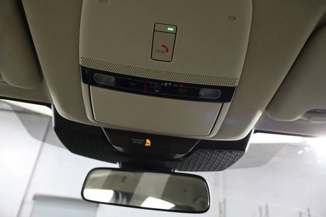Used 2023 Nissan Ariya FWD image 18