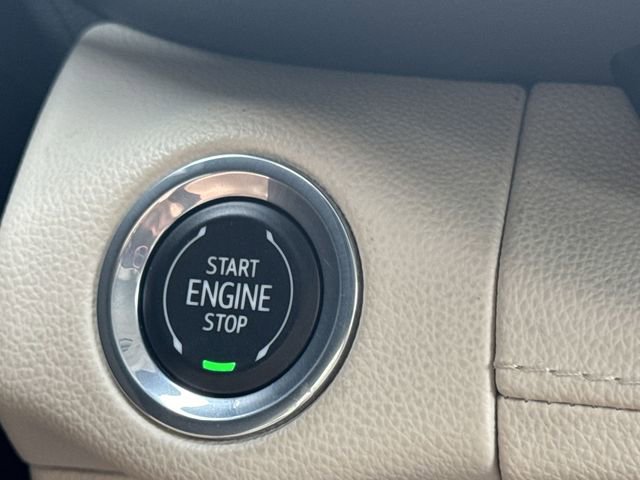 Certified 2023 Buick Envision Avenir AWD/4WD image 19