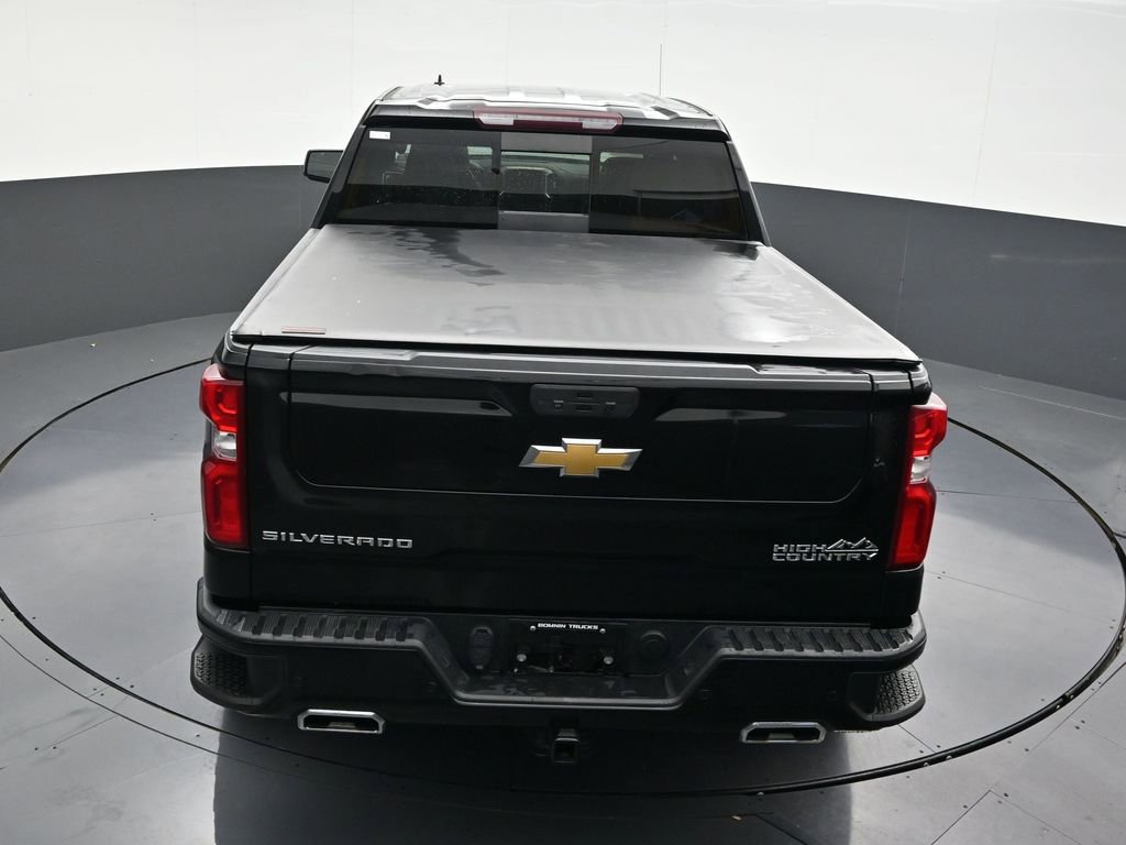 Used 2022 Chevrolet Silverado 1500 High Country w/ Z71 Off-Road Package image 18