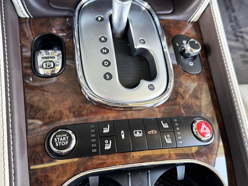 Used 2015 Bentley Flying Spur V8 AWD/4WD image 29