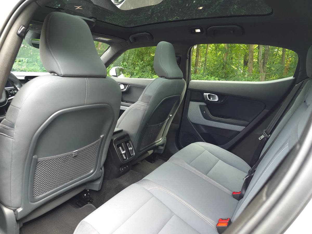 Used 2023 Polestar Polestar 2 w/ Pilot Pack FWD image 14