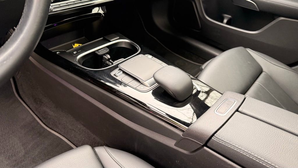 Used 2021 Mercedes-Benz CLA 250 w/ Premium Package image 13