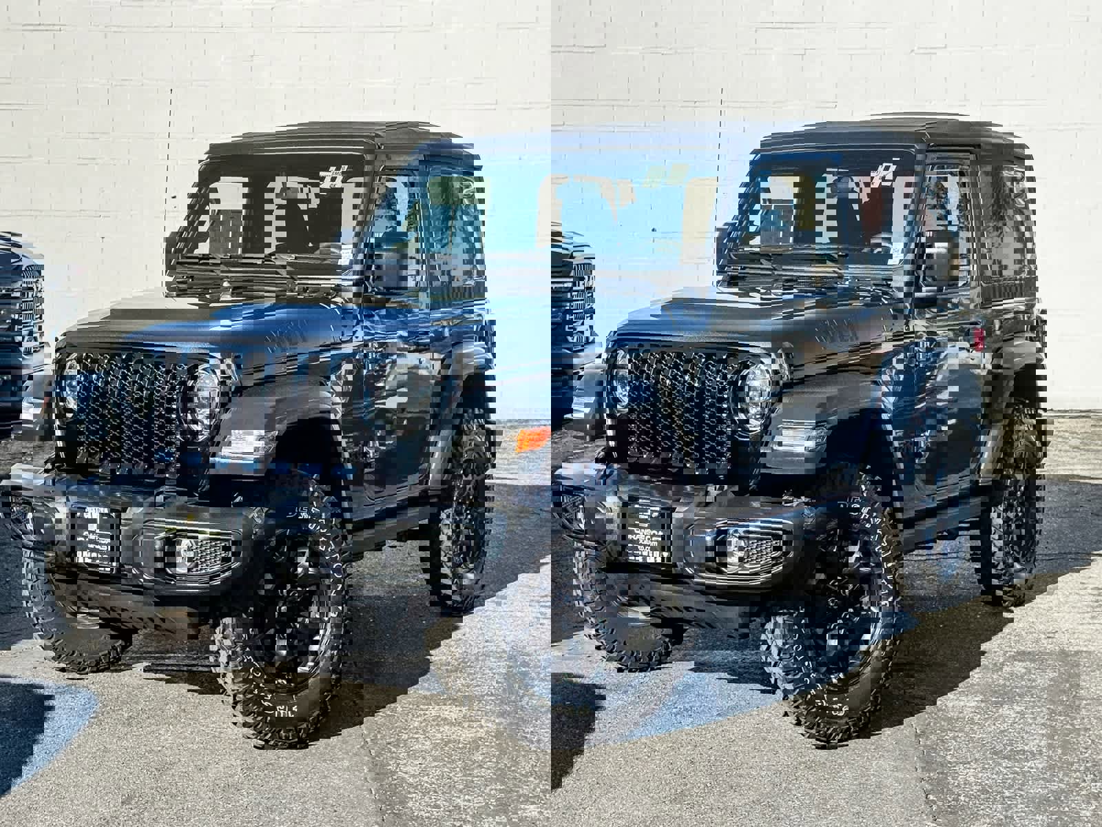 Used 2023 Jeep Wrangler Willys image 1