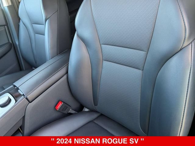 Certified 2024 Nissan Rogue SV w/ SV Premium Package AWD/4WD image 16