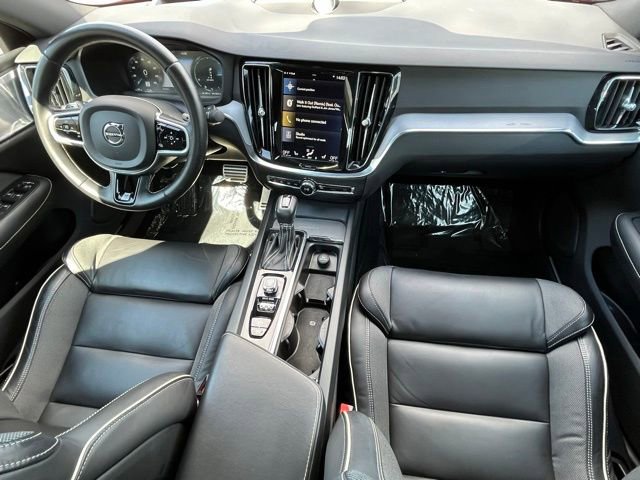 Used 2019 Volvo S60 T6 R-Design image 34