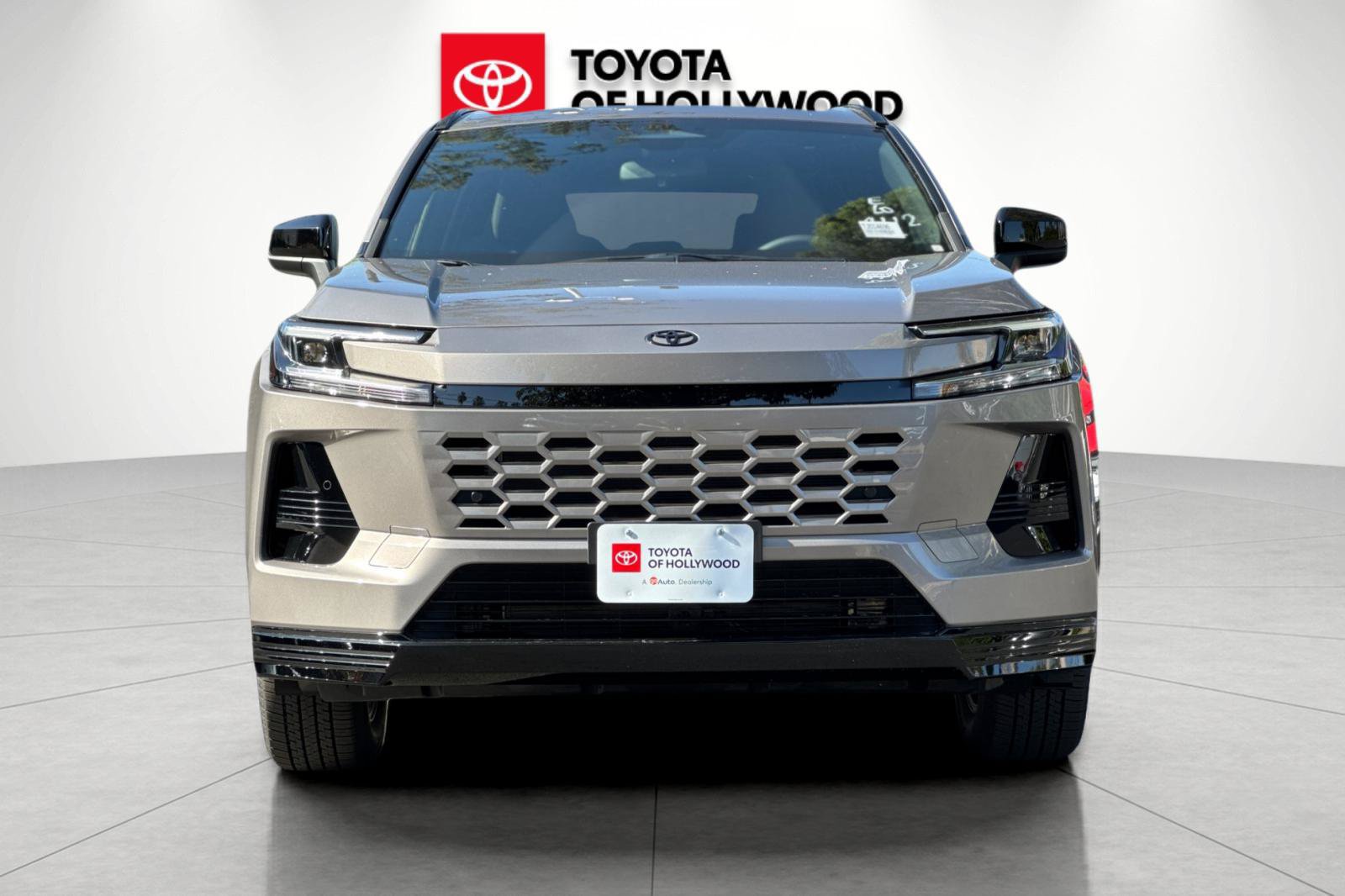 New 2026 Toyota RAV4 SE w/ Weather Package AWD/4WD image 8
