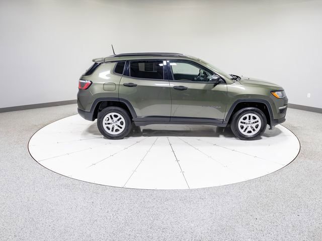 Used 2018 Jeep Compass Sport w/ Cold Weather Group image 29