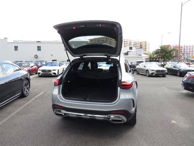 Used 2026 Mercedes-Benz GLC 300 4MATIC image 31