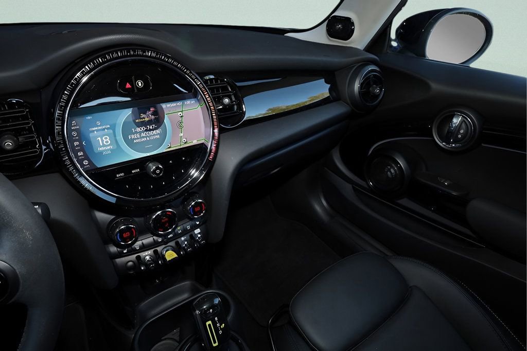 Used 2023 MINI Cooper SE image 25