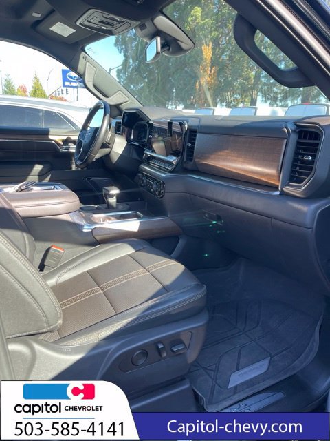 Used 2022 Chevrolet Silverado 1500 High Country AWD/4WD image 21