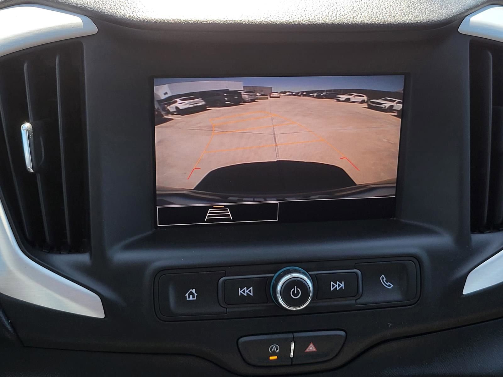 Used 2024 GMC Terrain SLE AWD/4WD image 24