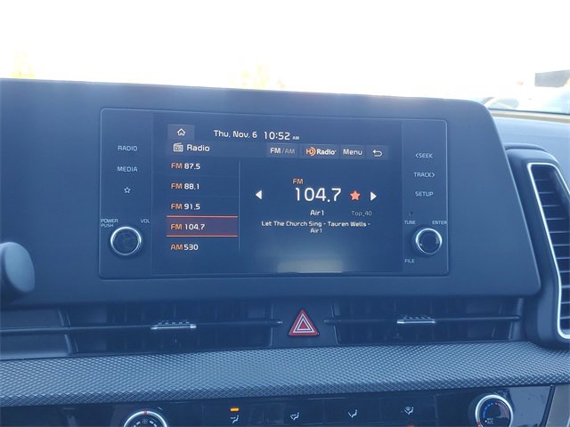 Used 2023 Kia Sportage LX image 18