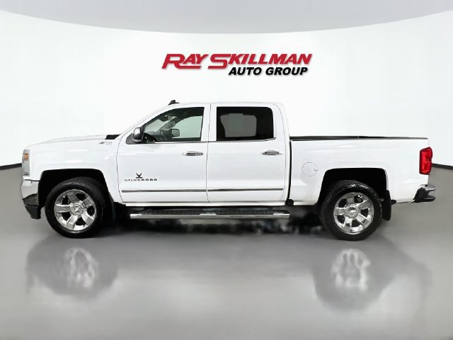 Used 2018 Chevrolet Silverado 1500 LTZ w/ Sport Package AWD/4WD image 4
