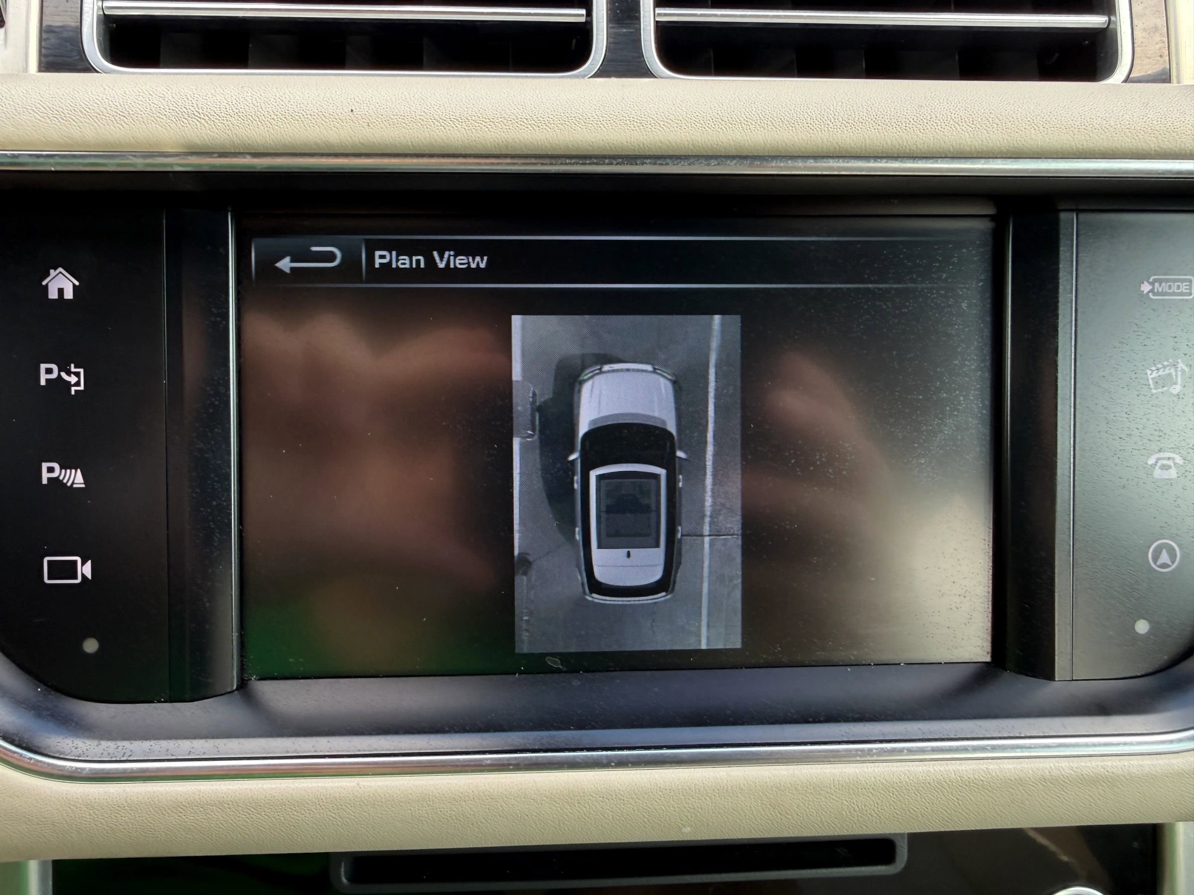 Used 2016 Land Rover Range Rover HSE image 41