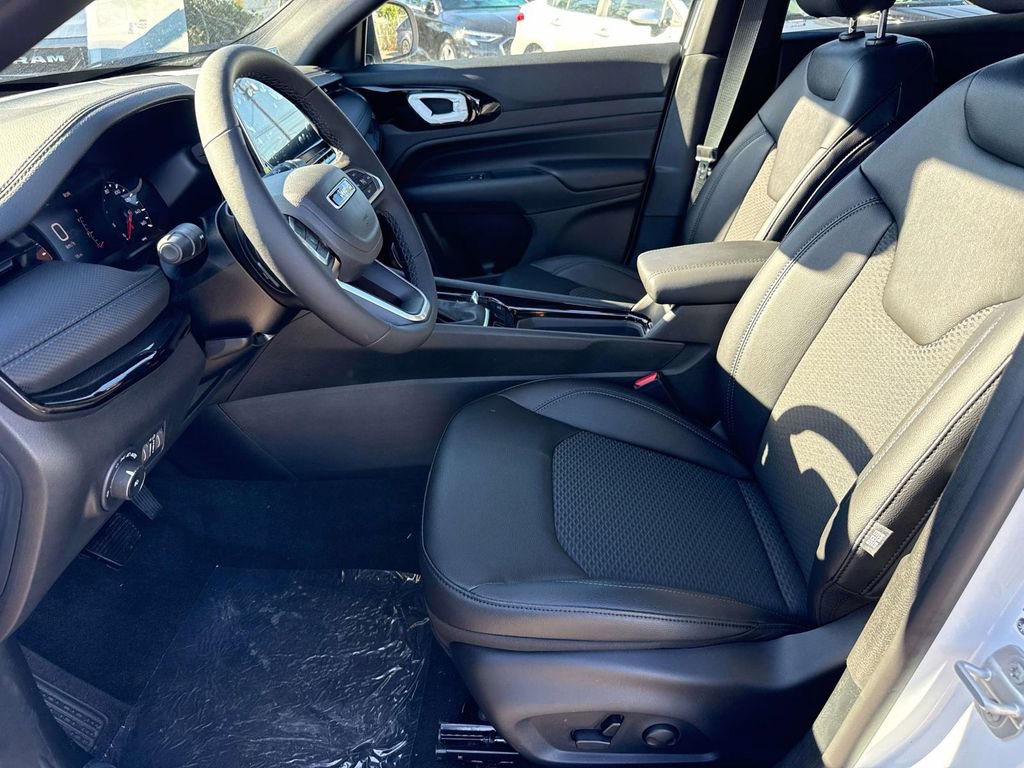 New 2026 Jeep Compass Latitude w/ Quick Order Package 29K image 20