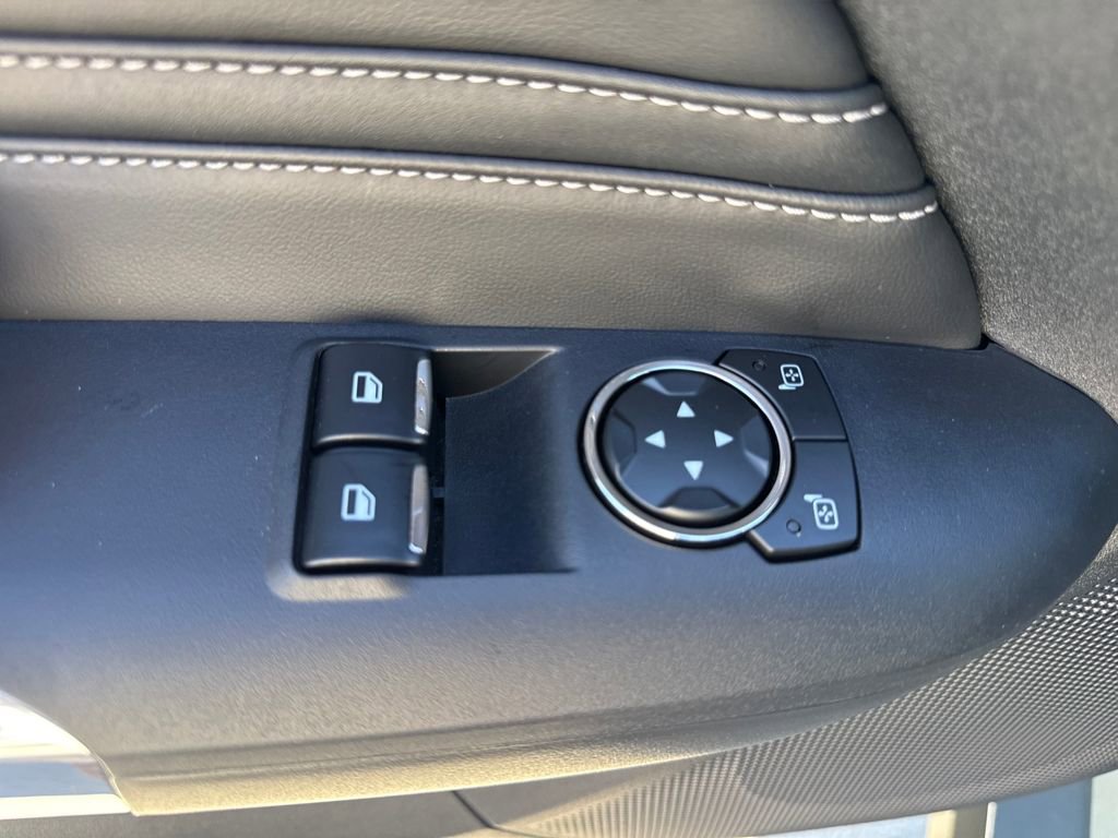 Used 2024 Ford Mustang Premium image 15