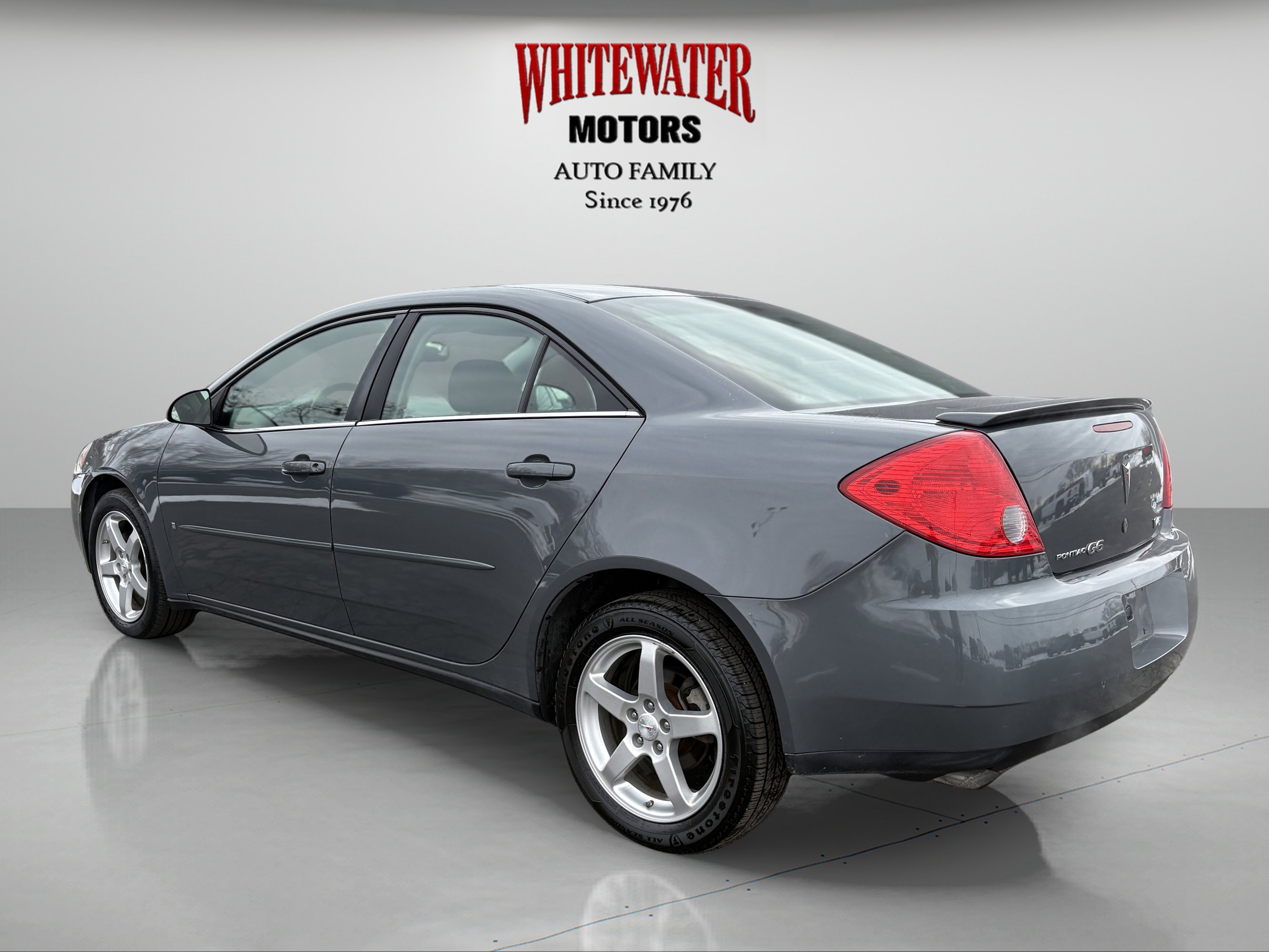 Used 2008 Pontiac G6 Sedan w/ Sport Package image 2