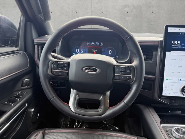 Used 2024 Ford Expedition Limited image 21