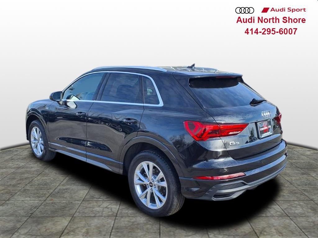 Used 2024 Audi Q3 2.0T Premium Plus w/ Premium Plus Package image 4