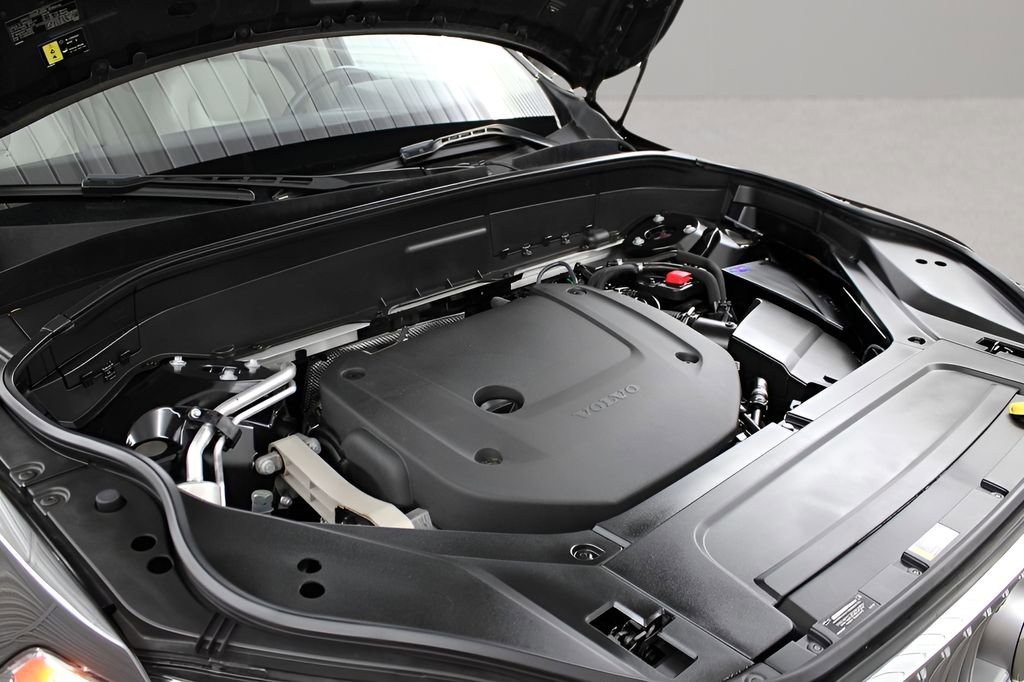 Used 2023 Volvo XC90 B6 Plus w/ Protection Package Premier image 37