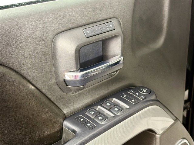 Used 2016 Chevrolet Silverado 2500 LTZ image 17