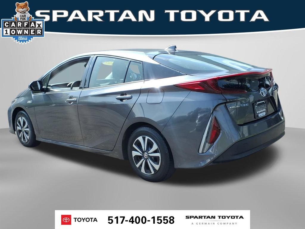 Used 2018 Toyota Prius Prime Plus w/ Carpet Mat Package FWD image 9
