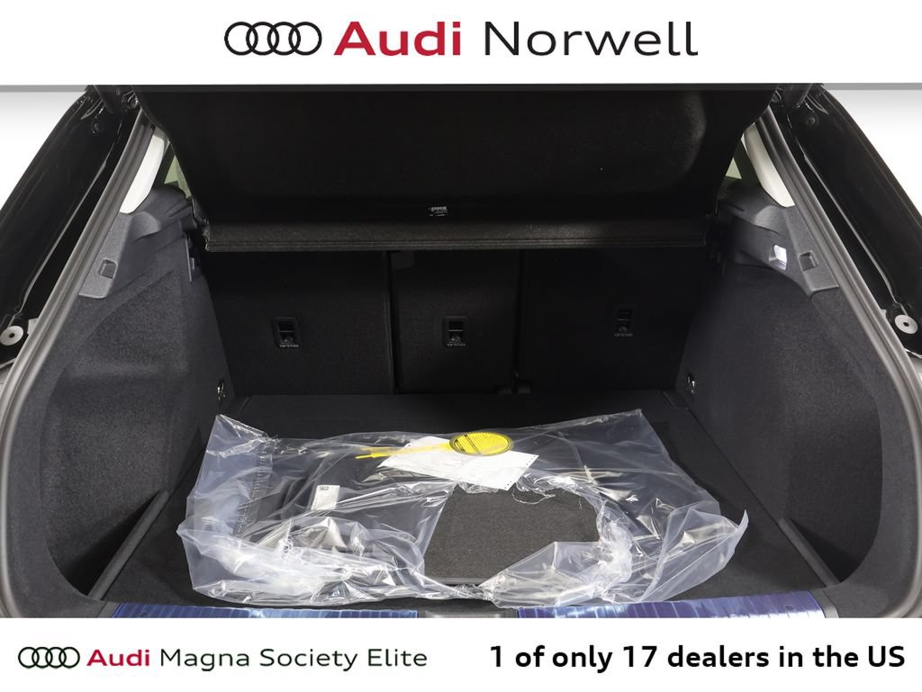 New 2026 Audi Q3 quattro 2.0T AWD/4WD image 13