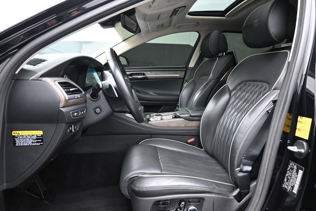 Used 2022 Genesis G90 5.0 Ultimate AWD/4WD image 10
