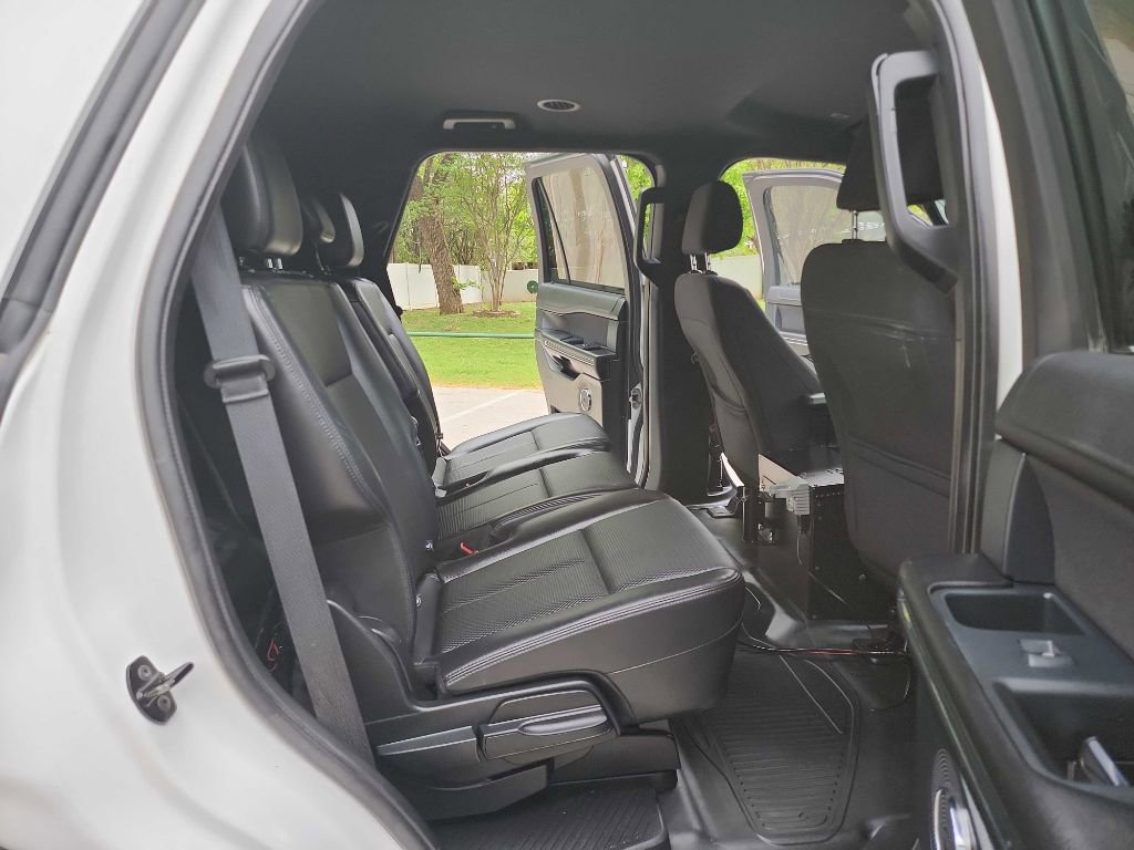 Used 2018 Ford Expedition XL image 30