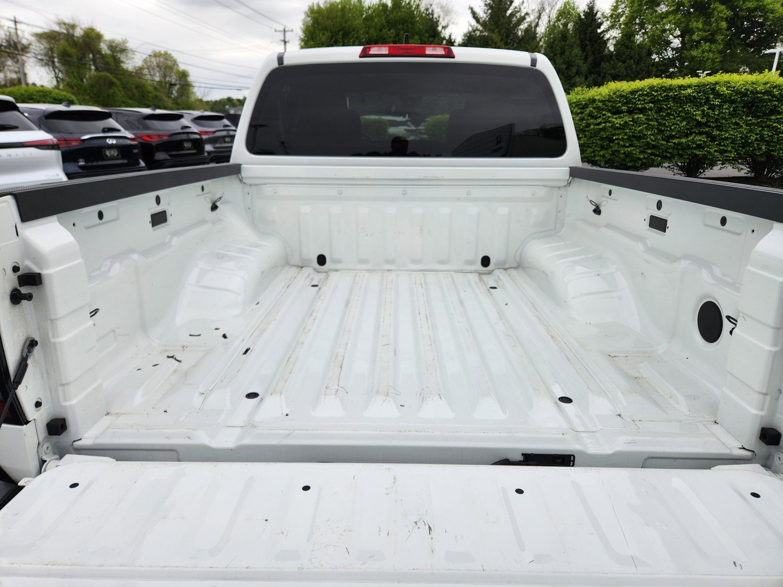 Used 2024 Nissan Frontier S AWD/4WD image 8