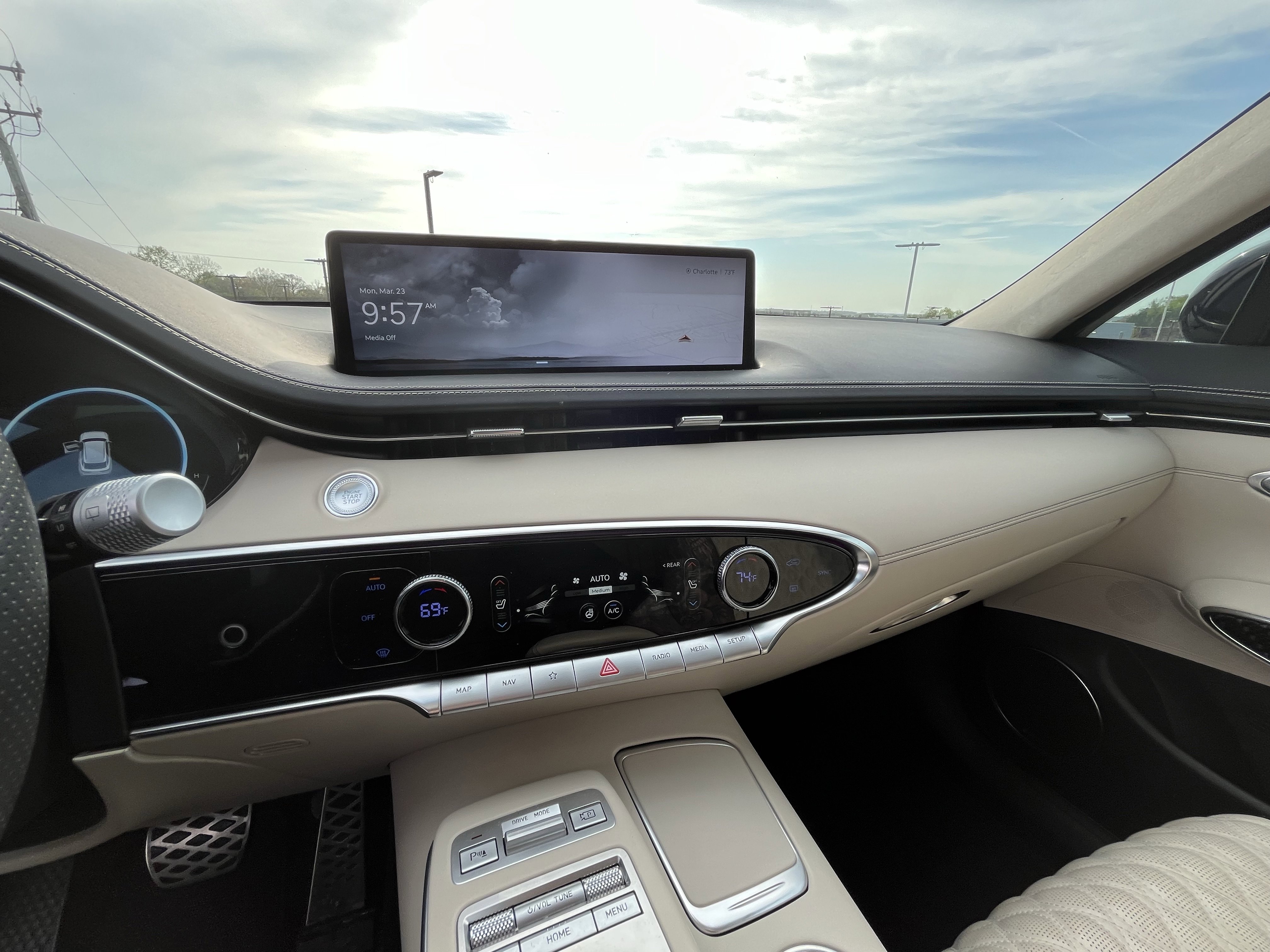 Used 2023 Genesis GV70 3.5T Sport w/ Sport Prestige Package image 24