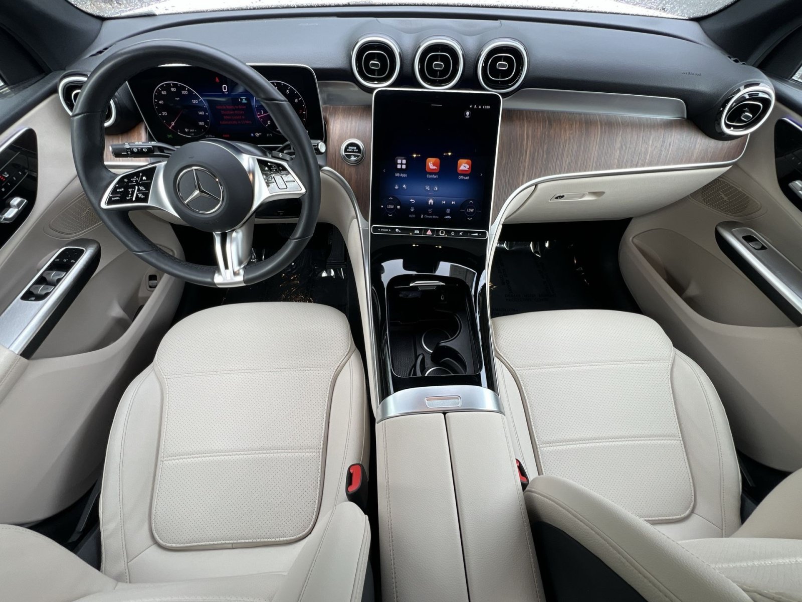 Certified 2026 Mercedes-Benz GLC 300 4MATIC image 13