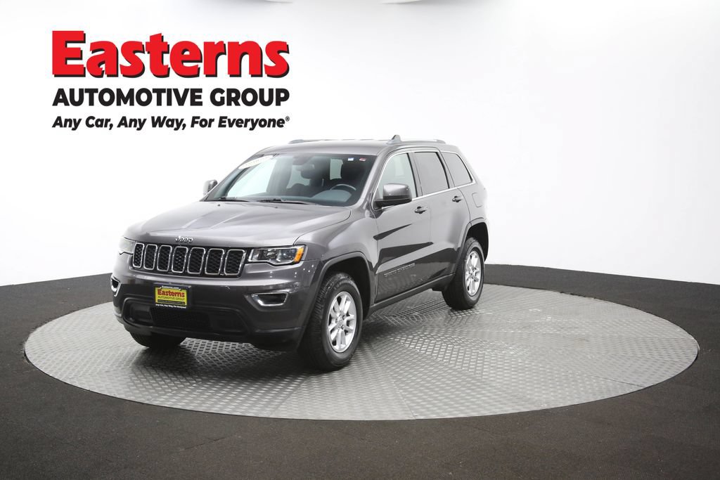 Used 2020 Jeep Grand Cherokee Laredo AWD/4WD image 53