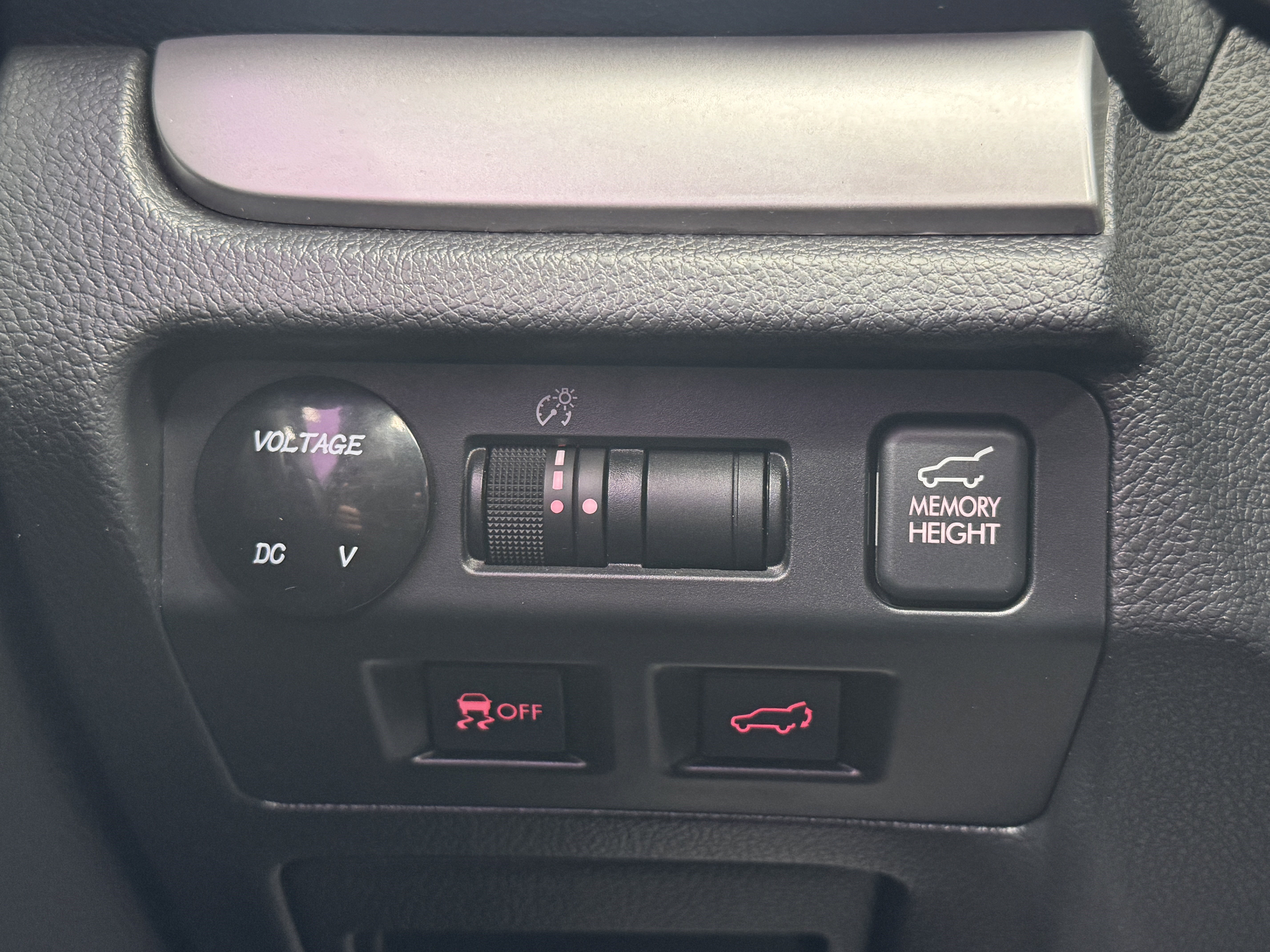 Used 2016 Subaru Forester 2.5i Limited w/ Popular Package #1 image 31