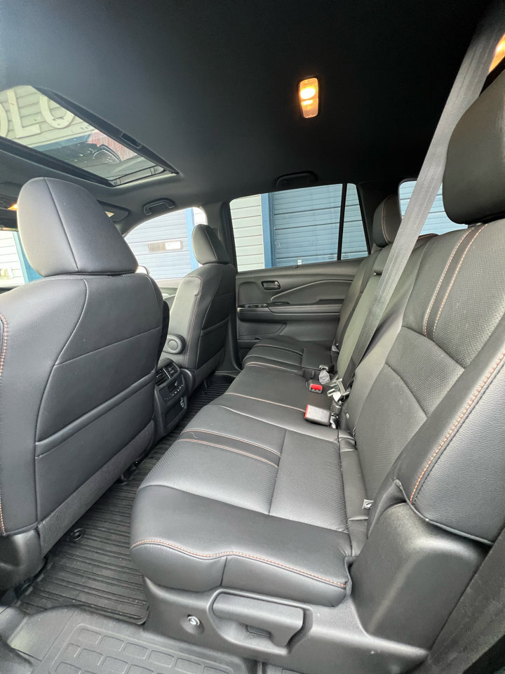 Used 2022 Honda Pilot TrailSport image 12