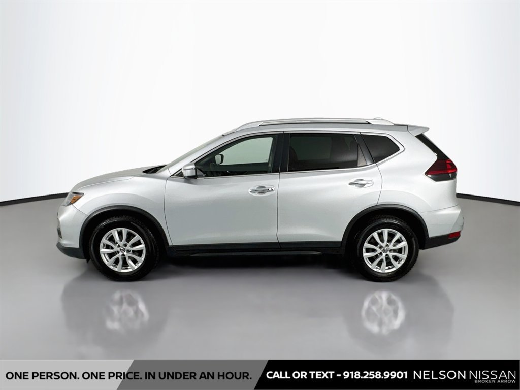 Used 2019 Nissan Rogue SV FWD image 8