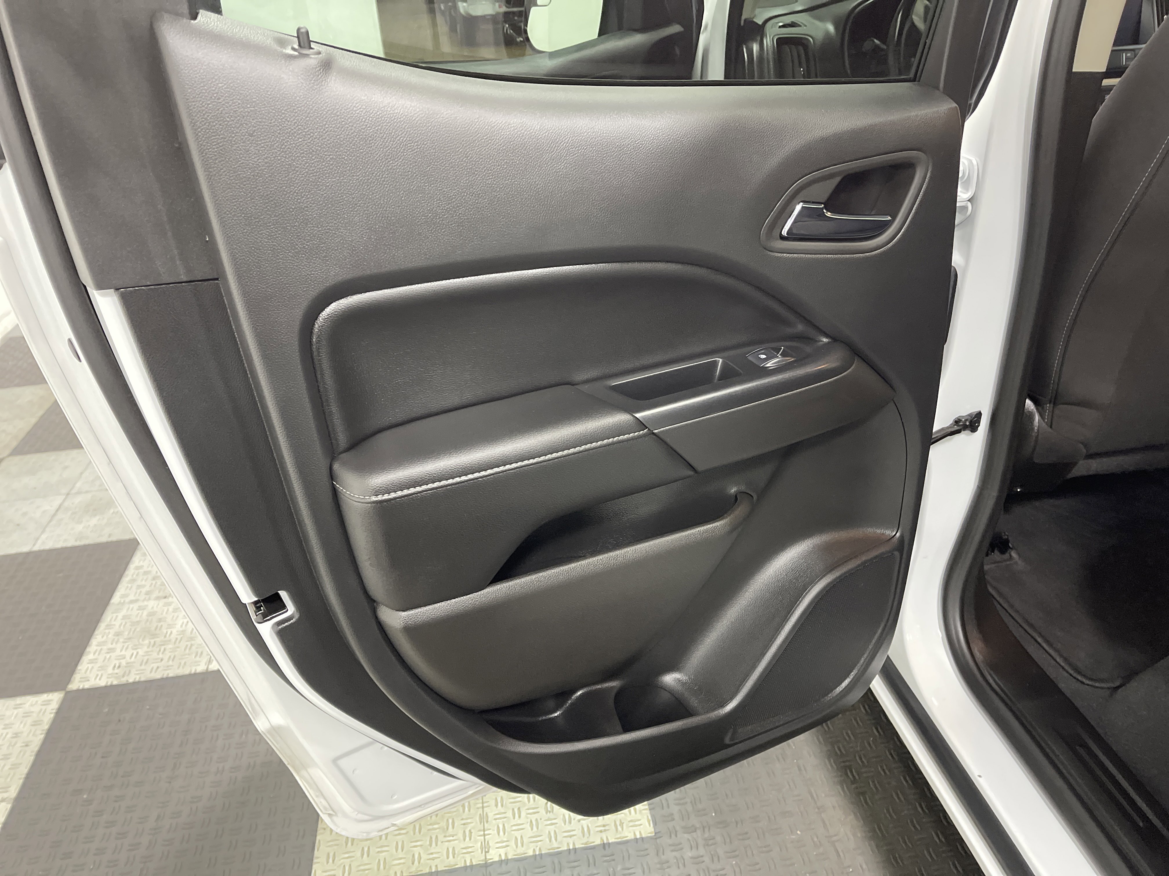 Used 2022 GMC Canyon Elevation w/ Trailering Package image 15