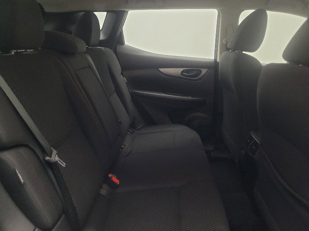 Used 2021 Nissan Rogue Sport S FWD image 19