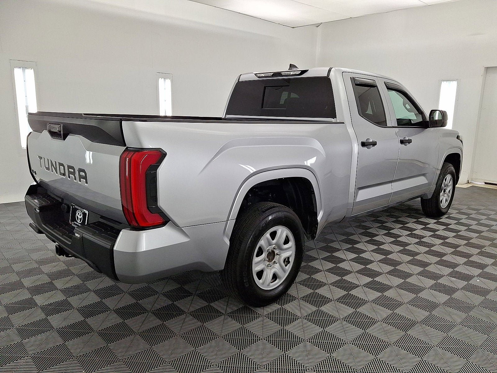 Used 2025 Toyota Tundra SR w/ SR Tow Package AWD/4WD image 24