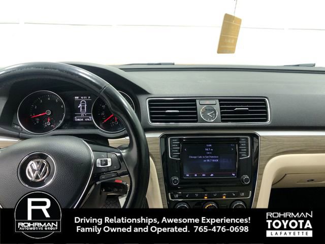 Used 2016 Volkswagen Passat 1.8T SE FWD image 20