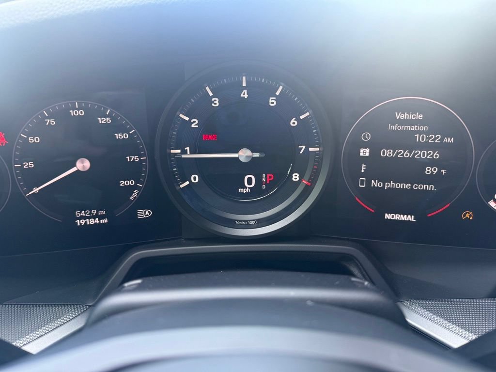 Certified 2022 Porsche 911 Carrera RWD image 7
