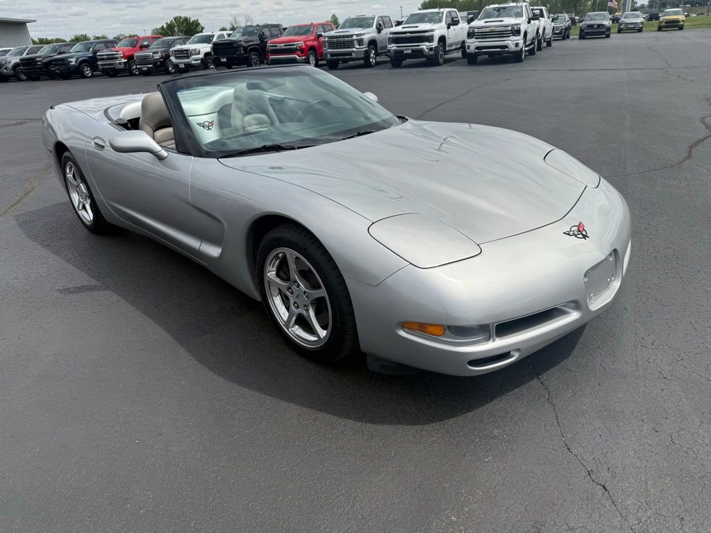 Used 2004 Chevrolet Corvette Convertible w/ Preferred Equipment Group RWD image 9